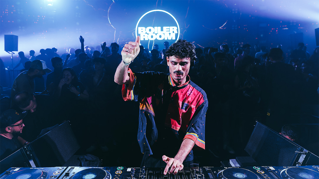 Photo of set Dotdat.