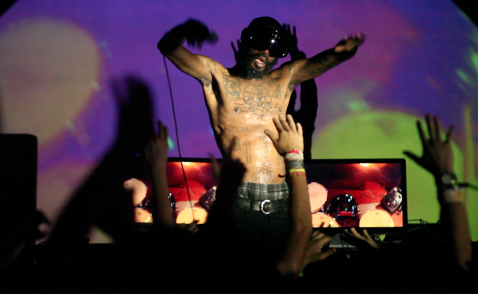 Photo of set Death Grips.