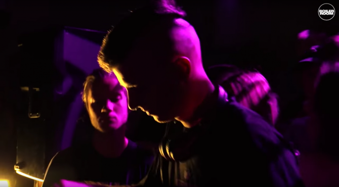 Photo of set Ishan Sound.