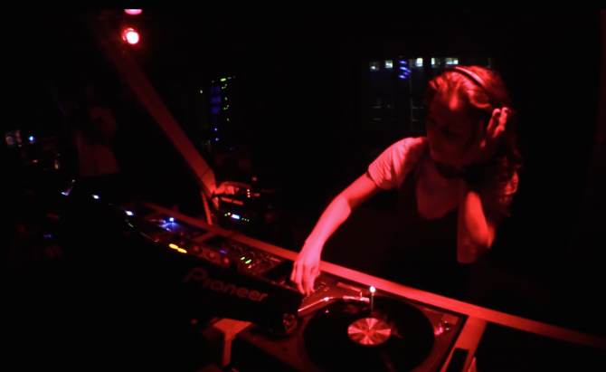 Photo of set Dr. Rubinstein.