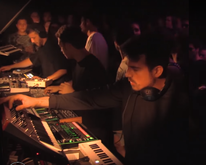 Photo of set Agents of Time.