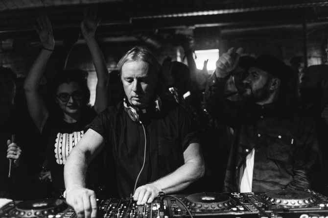 Photo of set DJ Hell.