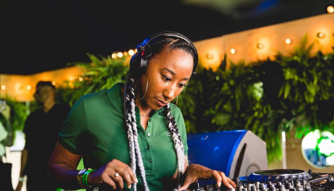 Photo of set Jamz Supernova.