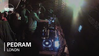 Photo of set Pedram.