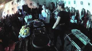 Photo of set Anushka.