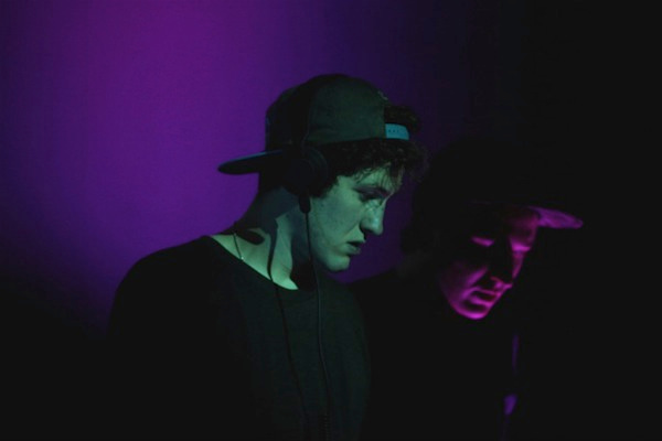 Photo of set Baauer.