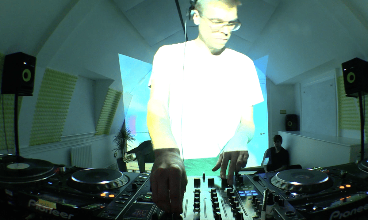 Photo of set Deadboy.