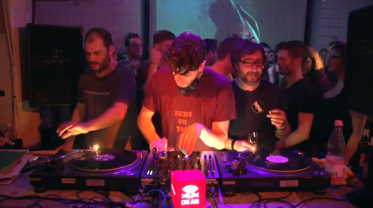 Photo of set Move D b2b Optimo.