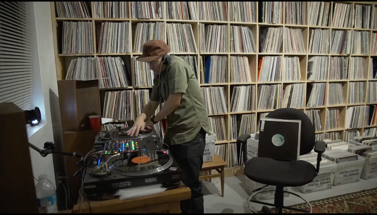 Photo of set Peanut Butter Wolf.