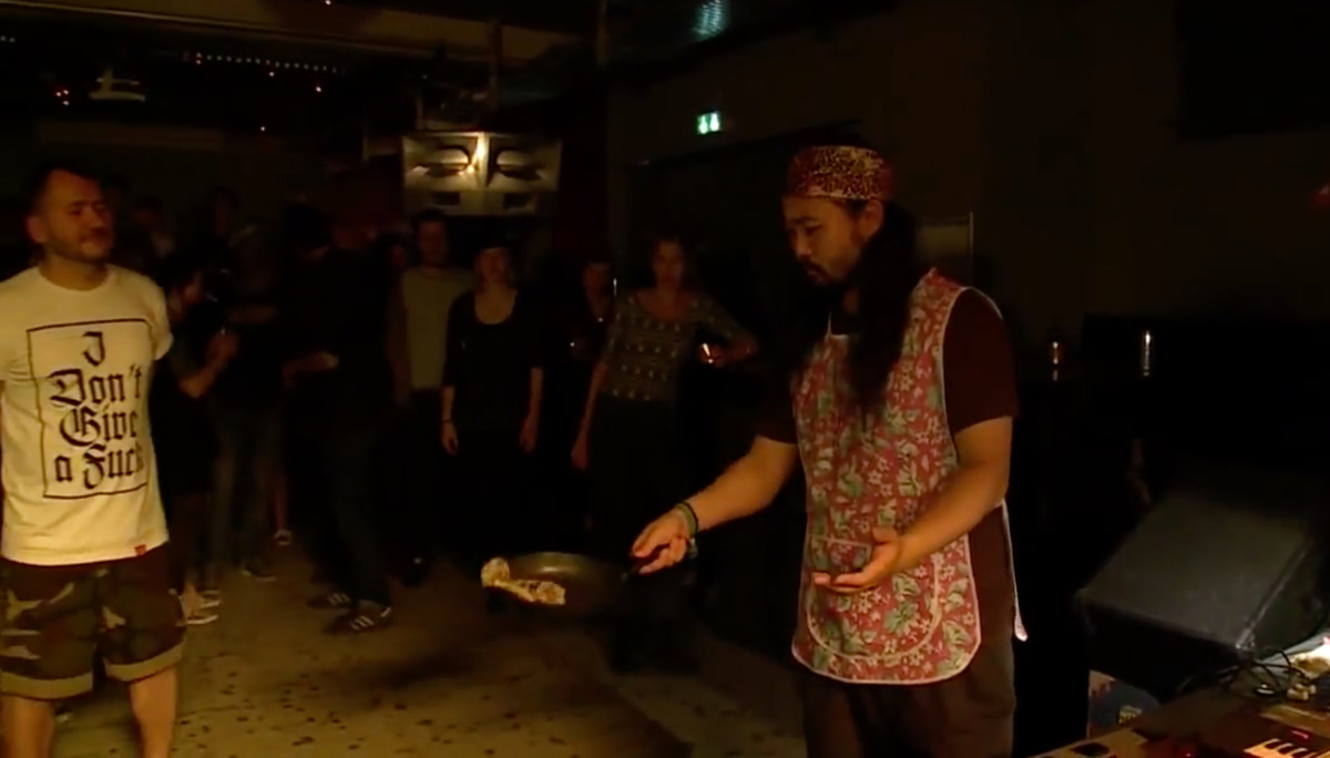 Photo of set DJ Scotch Egg.