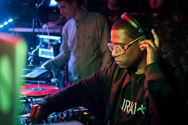 Photo of set Scratcha DVA & Mickey Pearce.