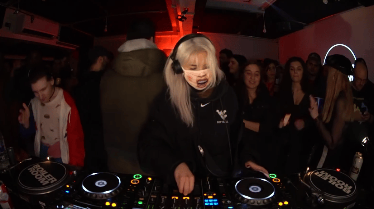 Photo of set L U C Y.