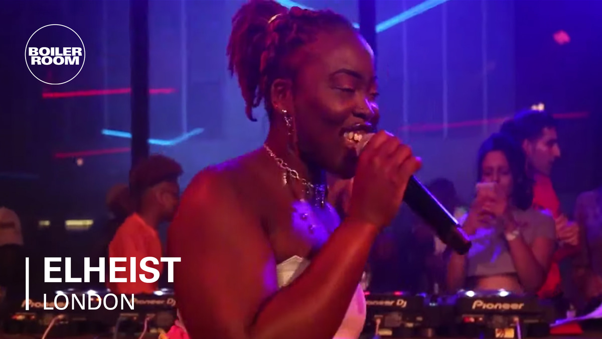 Photo of set Elheist.