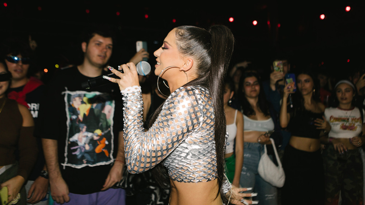 Photo of set Bea Pelea.