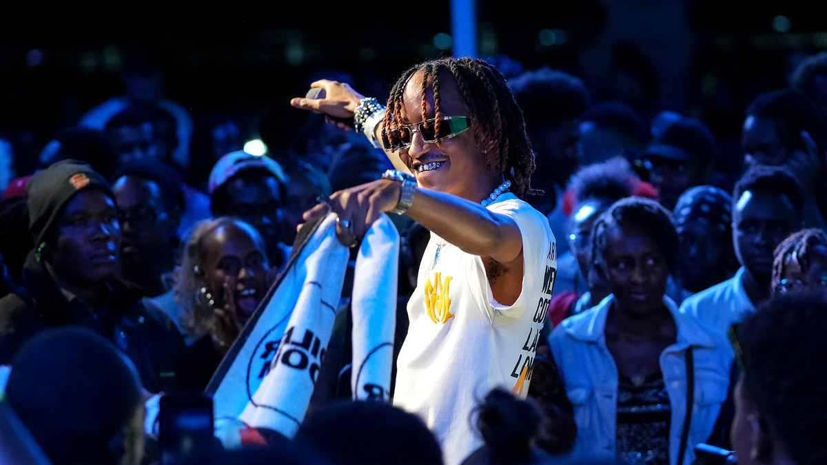 Photo of set Boutross.