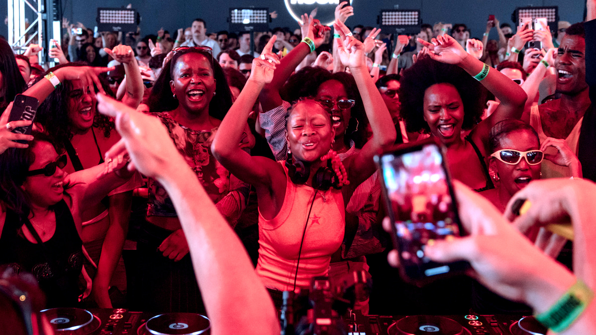 Photo of set C.FRIM.