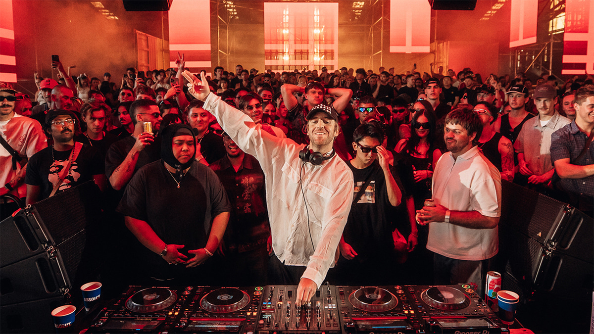 Photo of set CRUSH3d.