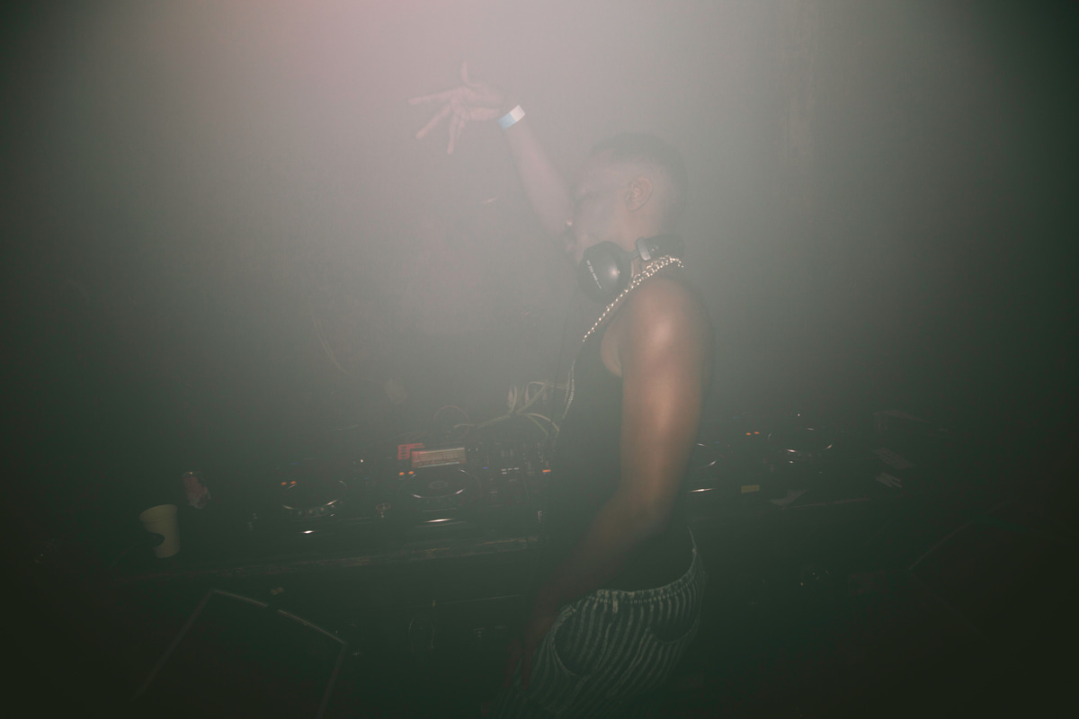 Photo of set Khalif (Le1f).