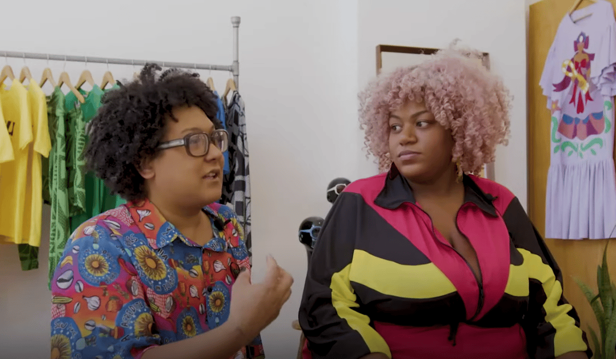 Photo of set Isaac Silva.