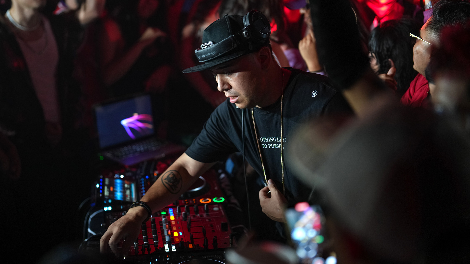 Photo of set DJ Bekman.